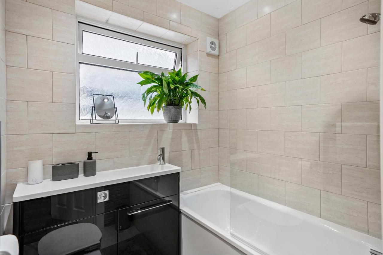 Stylish Maisonette Near The Heath With Free Parking & Wi-Fi 梅德斯通 外观 照片